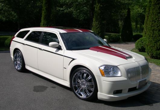 DODGE MAGNUM 5,7L HEMI V8 break special